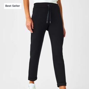 NEW SPANX AirEssentials Tapered Pants